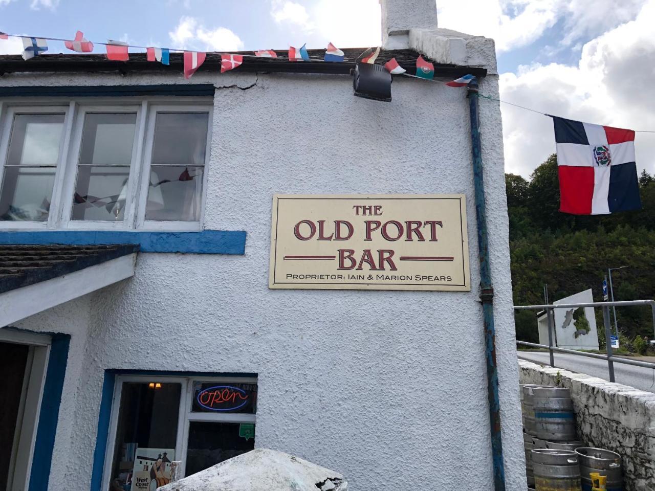 Port Askaig Hotel Экстерьер фото